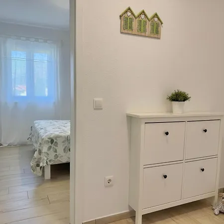 Ksenija Appartamento Tučepi