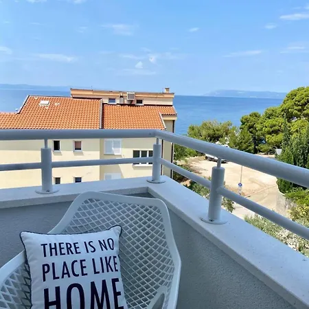 Ksenija Apartment Tucepi
