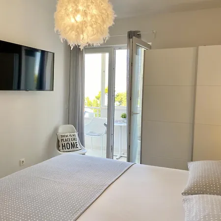 Apartment Ksenija Tucepi